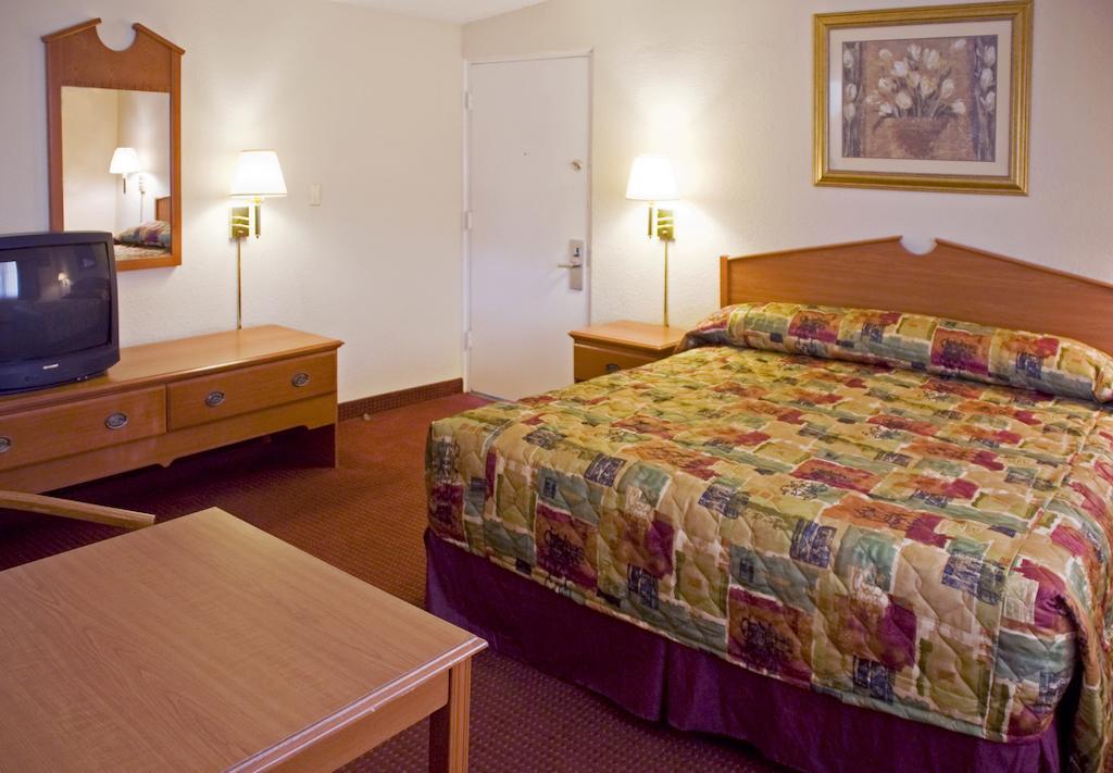 Relax Inn & Suites El Cajon Kültér fotó