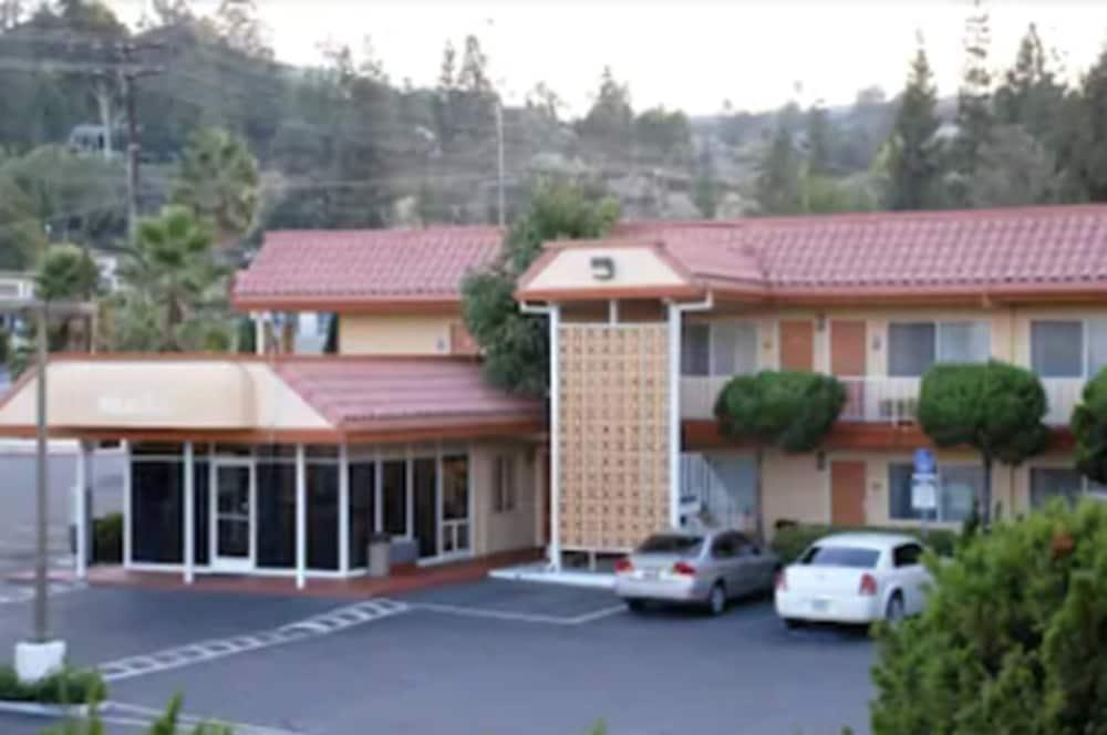 Relax Inn & Suites El Cajon Kültér fotó